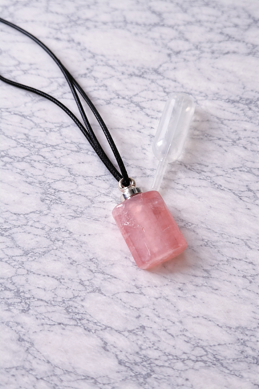 Pendentif Fiole Quartz Rose